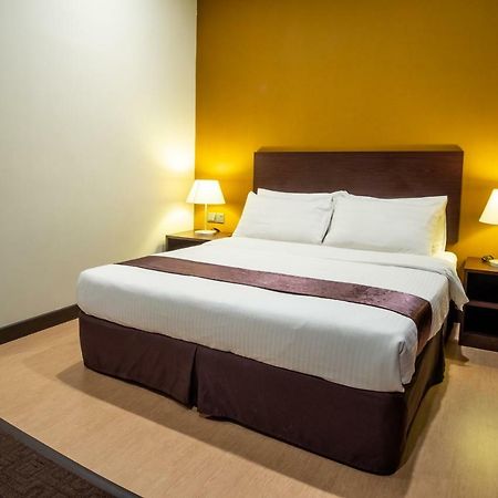 Orkid Inn Mahkota Cheras Kampong Perimbun Extérieur photo