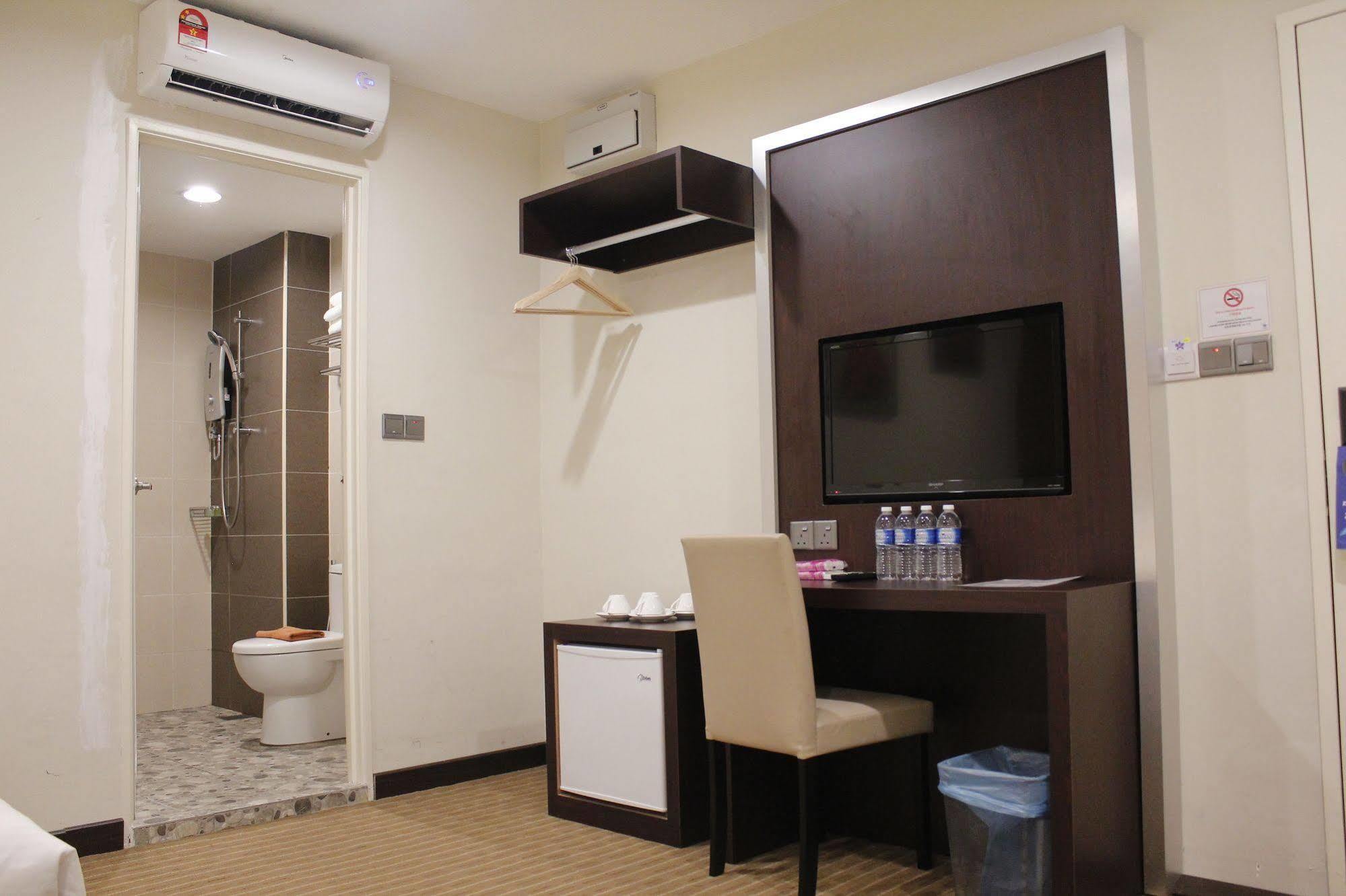 Orkid Inn Mahkota Cheras Kampong Perimbun Extérieur photo