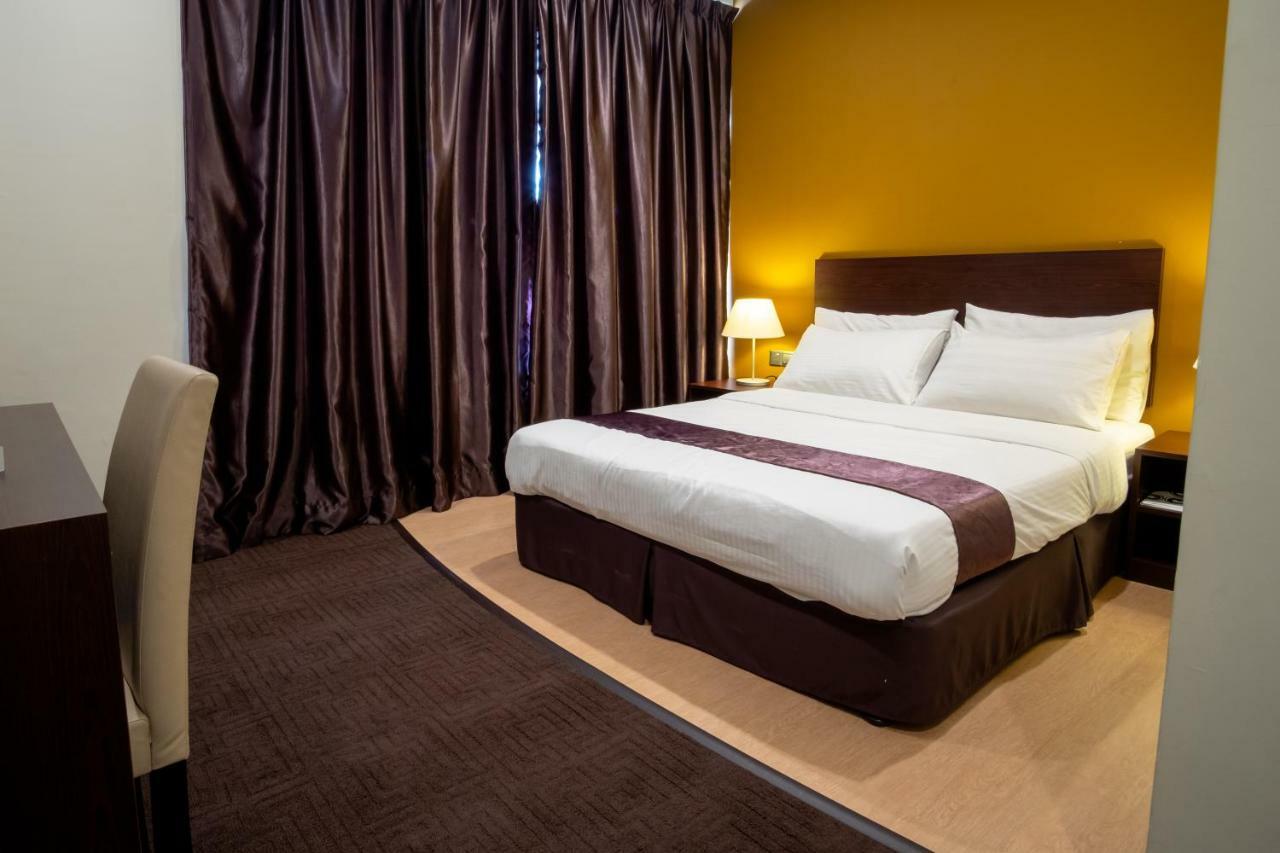 Orkid Inn Mahkota Cheras Kampong Perimbun Extérieur photo